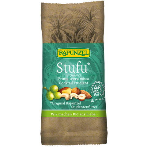 Eine Mischung aus Nüssen und getrockneten Früchten, bekannt als Studentenfutter, in einer transparenten Verpackung. Enthält Mandeln, Cashewkerne, Haselnüsse, Rosinen und getrocknete Cranberries.