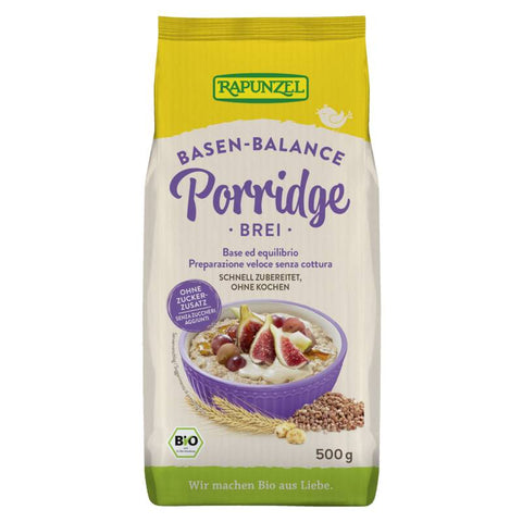 Basen-Balance Porridge Brei in einer Schüssel, serviert mit frischen Früchten und Nüssen, ideal für ein gesundes und ausgewogenes Frühstück.