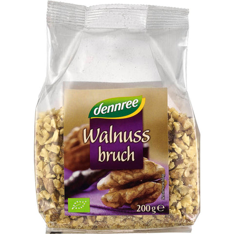 Walnusskernbruch in einer Schale – grob gehackte Walnussstücke, ideal zum Backen, Kochen oder als gesunder Snack.