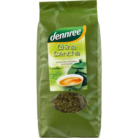 Eine Packung China Sencha Grüntee mit frischen, grünen Teeblättern.