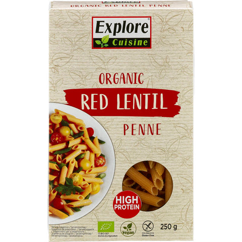 Glutenfreie Penne aus roten Linsen in einer transparenten Verpackung, ideal für eine gesunde und proteinreiche Ernährung.