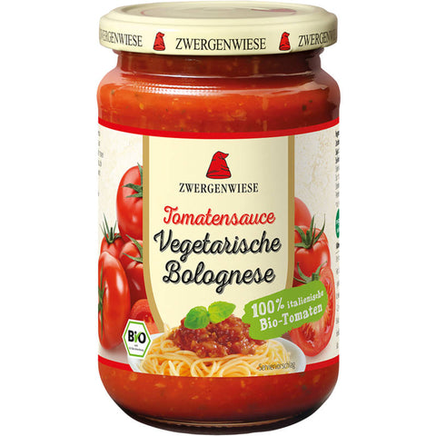 Ein Glas mit vegetarischer Bolognese-Sauce, gefüllt mit einer herzhaften Mischung aus Tomaten, Gemüse und pflanzlichen Proteinen, ideal für Pasta-Gerichte.