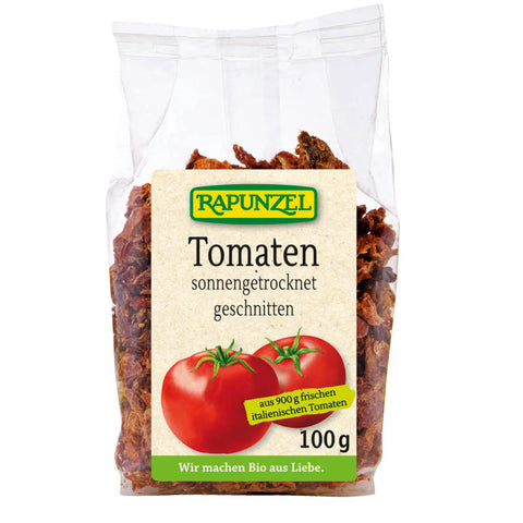 Getrocknete, geschnittene Tomaten in einer Schale