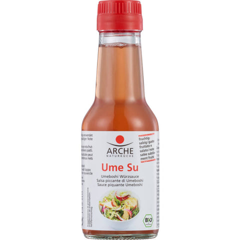 Flasche Ume su Würzsauce mit traditionellem japanischem Design, gefüllt mit einer würzigen, leicht säuerlichen Sauce aus eingelegten Ume-Früchten, ideal zum Verfeinern von Salaten, Sushi und anderen Gerichten.