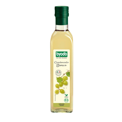 Flasche Condimento Bianco Essig, 500ml, mit elegantem Etikett und goldener Kappe, ideal für Salate und mediterrane Gerichte.