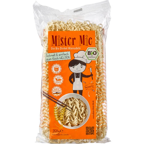 Packung Dinkel Mie-Nudeln aus 100% Dinkelmehl, ideal für asiatische Gerichte und gesunde Ernährung.