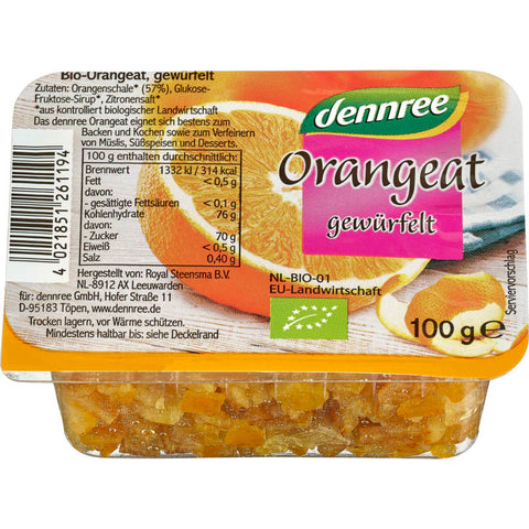 Gewürfeltes Orangeat in einer Schale, perfekt zum Backen und Verfeinern von Desserts.