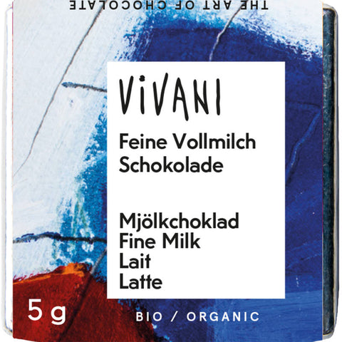 Eine Packung Vollmilch Naps, kleine quadratische Schokoladenstücke aus zarter Vollmilchschokolade, perfekt portioniert für einen süßen Genussmoment.