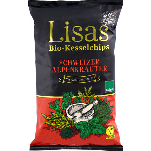 Kesselchips mit Schweizer Alpenkräutern in einer rustikalen Verpackung, die knusprige, goldbraune Chips und eine Mischung aus aromatischen Alpenkräutern zeigt.